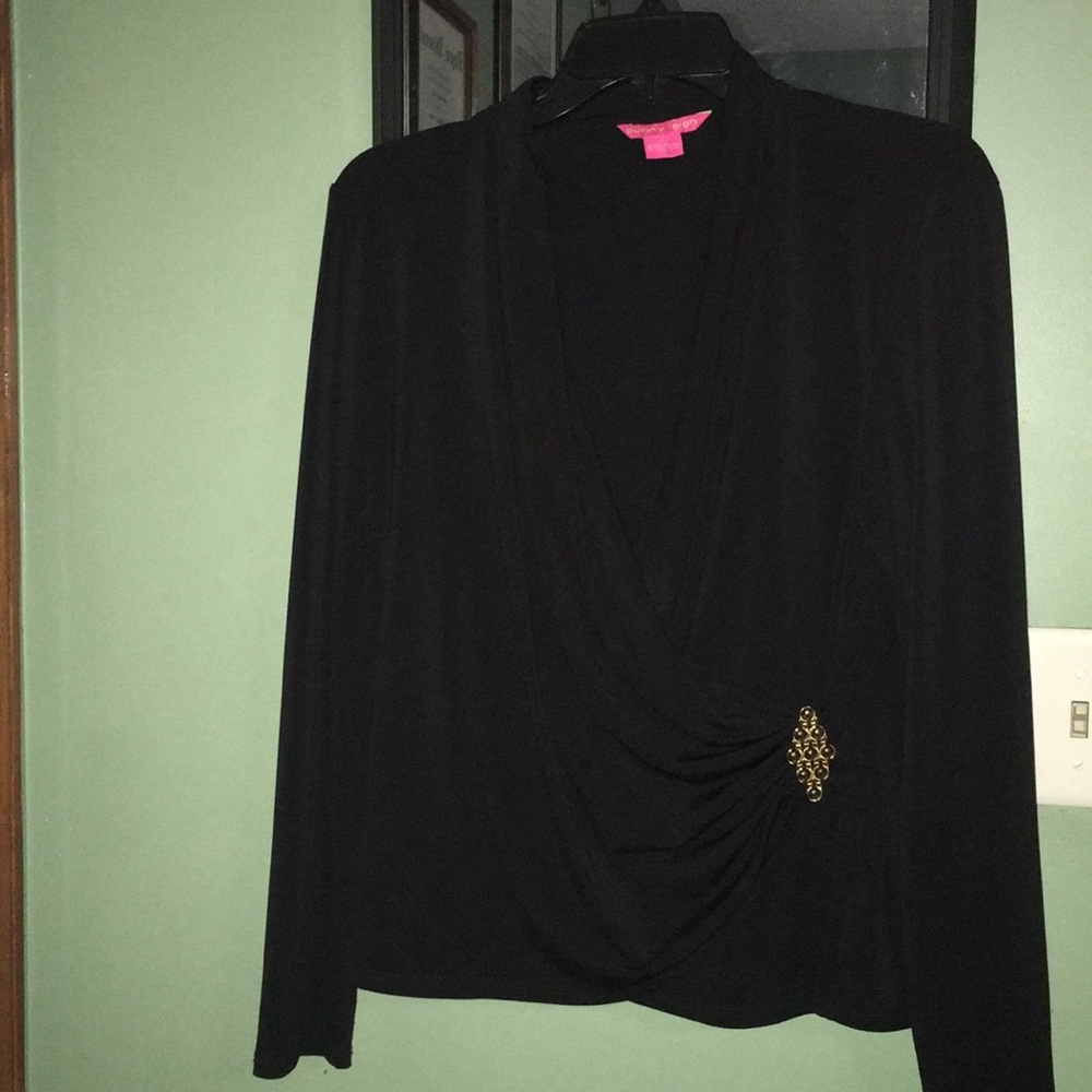 Sunny Leigh Elegant Blouse!!!
